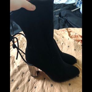 Suede material ankle boots